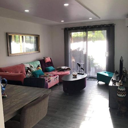 Agay Le Pti Bonheur 60M2 Rez De Jardin, En Bord De Mer Saint-Raphaël Zewnętrze zdjęcie