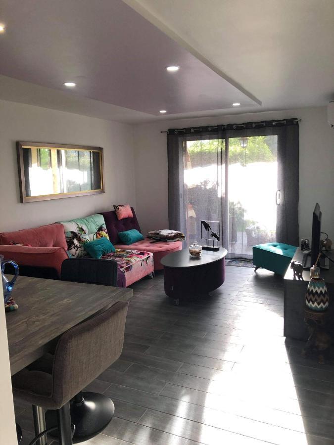 Agay Le Pti Bonheur 60M2 Rez De Jardin, En Bord De Mer Saint-Raphaël Zewnętrze zdjęcie