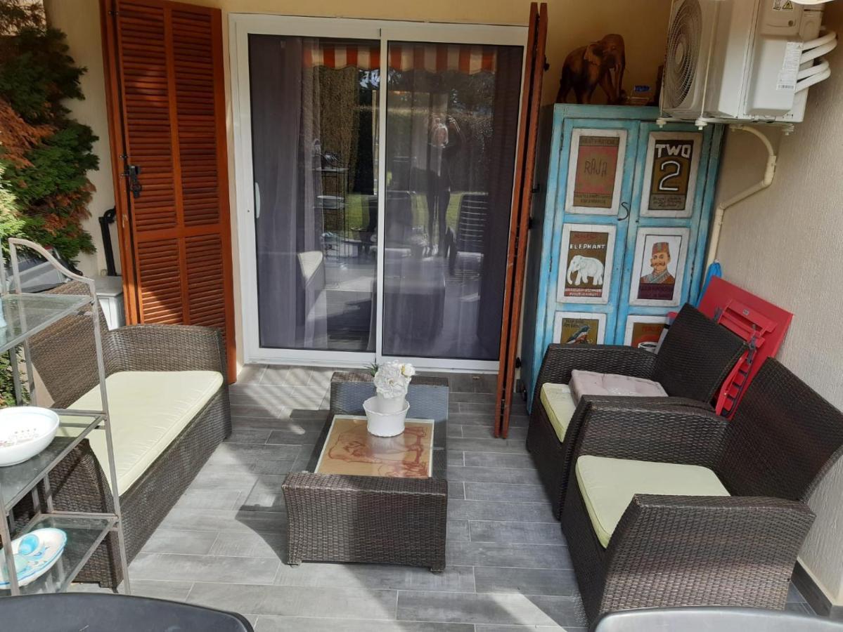 Agay Le Pti Bonheur 60M2 Rez De Jardin, En Bord De Mer Saint-Raphaël Zewnętrze zdjęcie